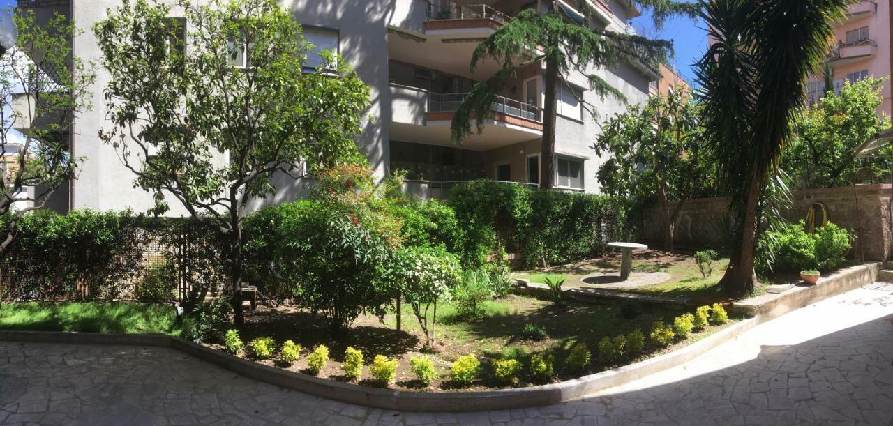 Gli Aranci Apartment Rom Eksteriør billede